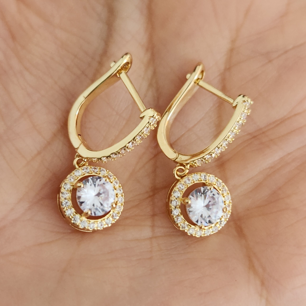 New 18k Gold Plated Round Cut White Sapphire Diamond Dangle Drop Hoop Earrings